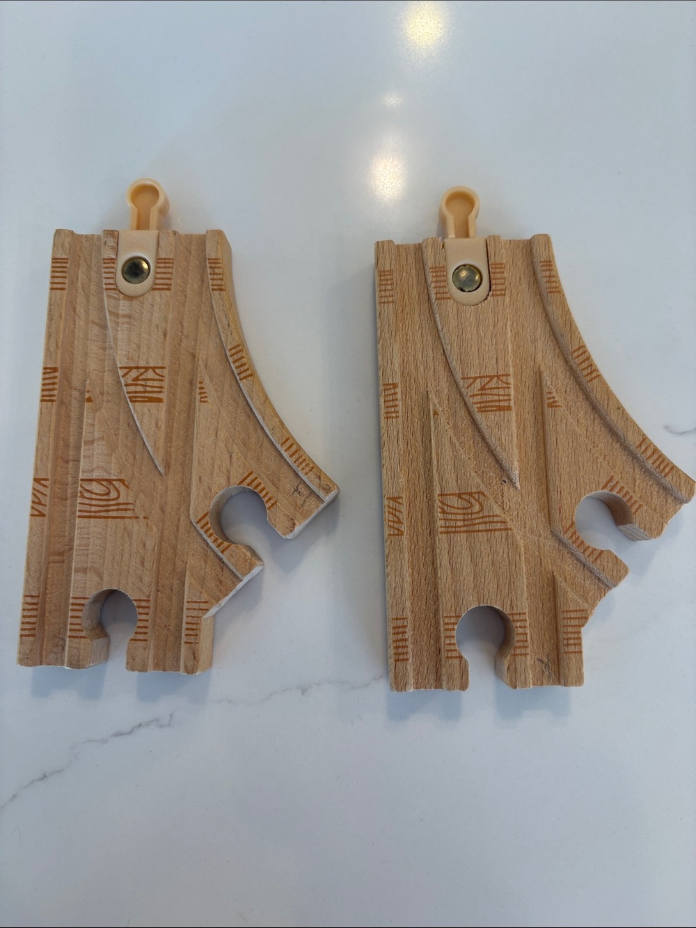 Thomas & Friends Wooden Short Curve Switch Tracks (2)